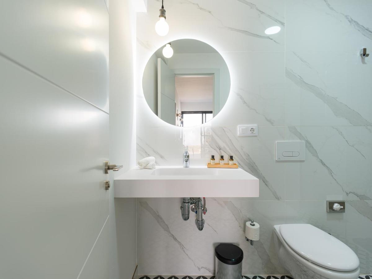 Homeforguest Moderno Apartamento En コラレホ エクステリア 写真
