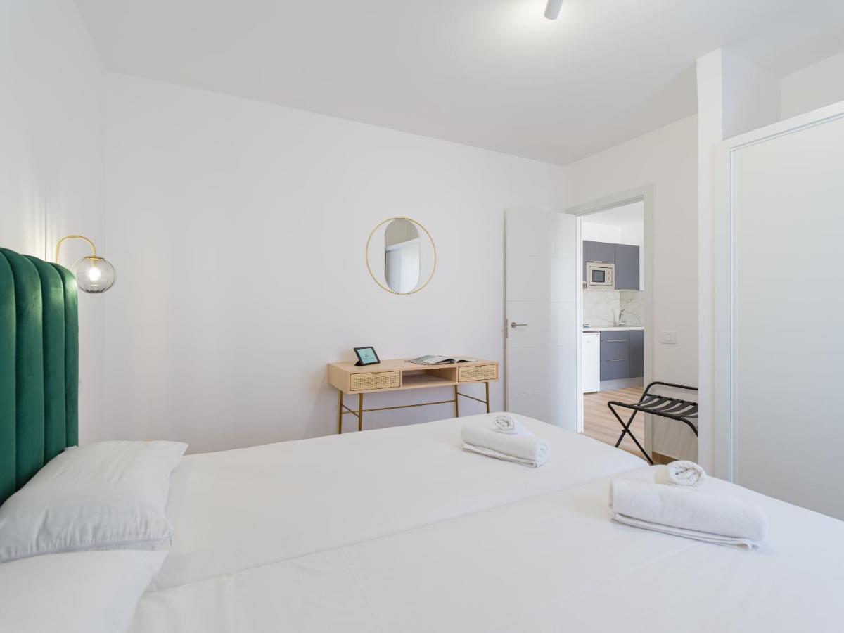 Homeforguest Moderno Apartamento En コラレホ エクステリア 写真