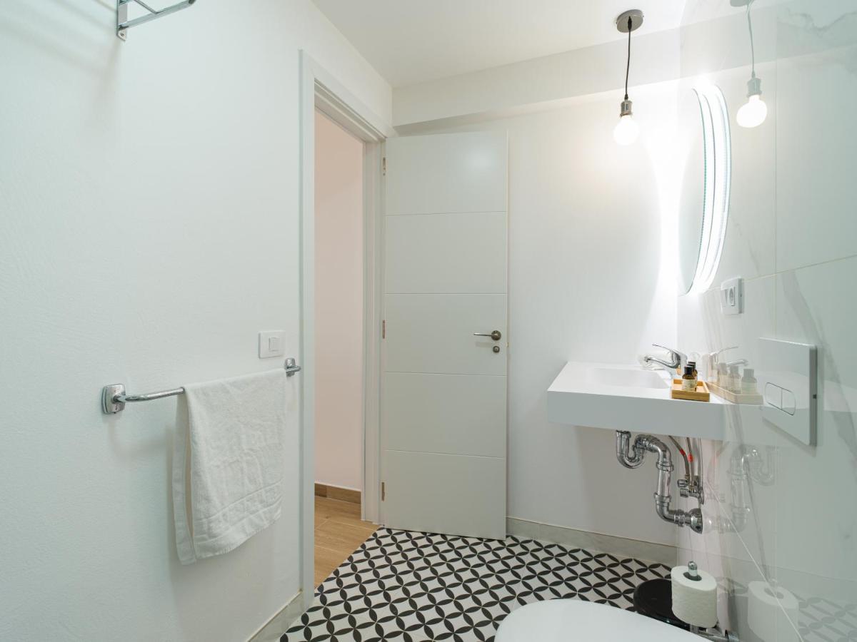 Homeforguest Moderno Apartamento En コラレホ エクステリア 写真